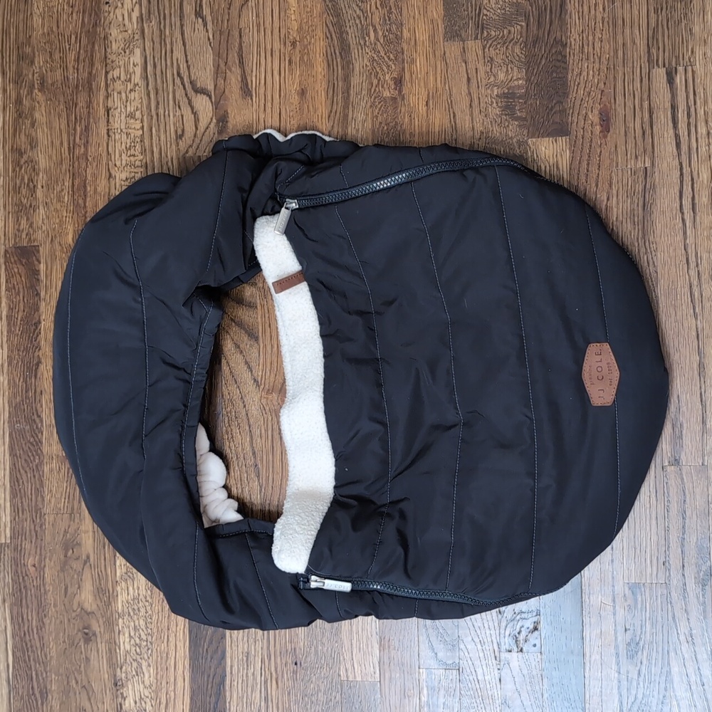 JJ Cole bundle me car seat cover